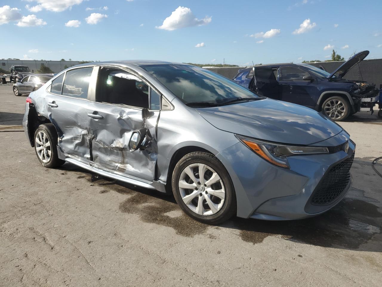 2021 TOYOTA COROLLA