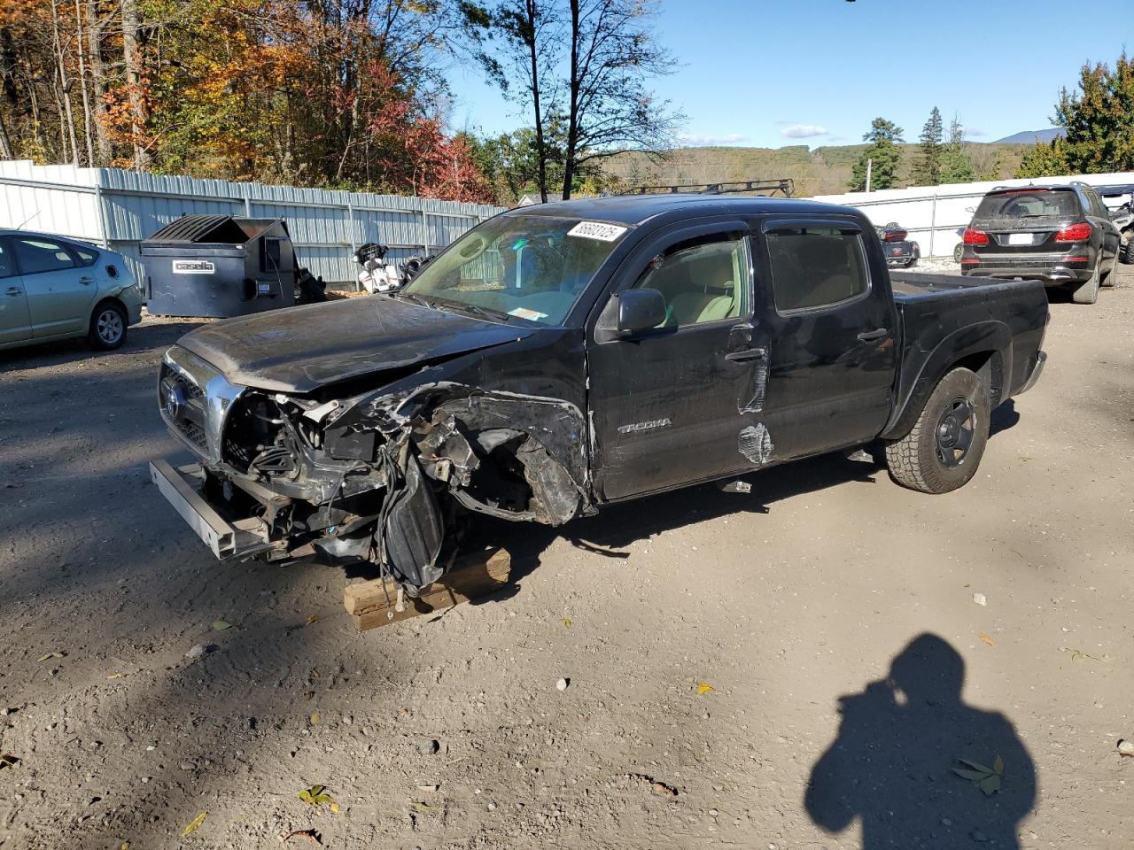 2011 TOYOTA TACOMA