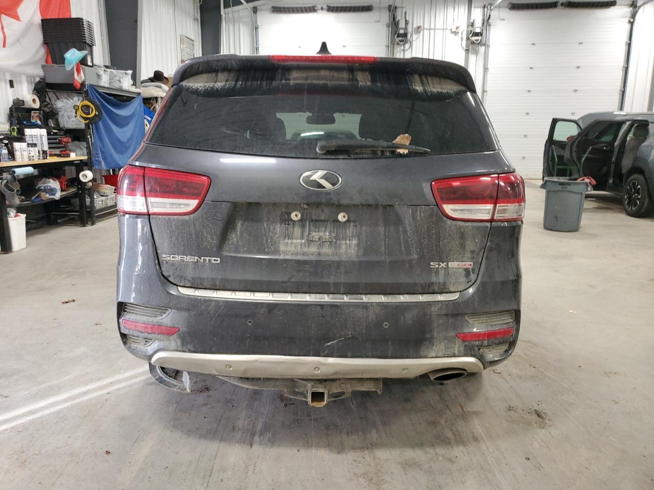 2017 KIA SORENTO