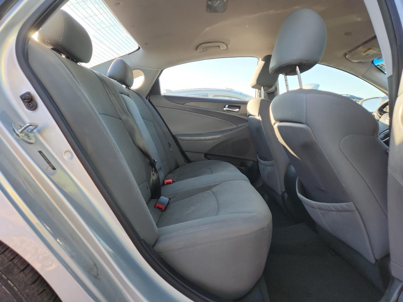 2013 HYUNDAI SONATA