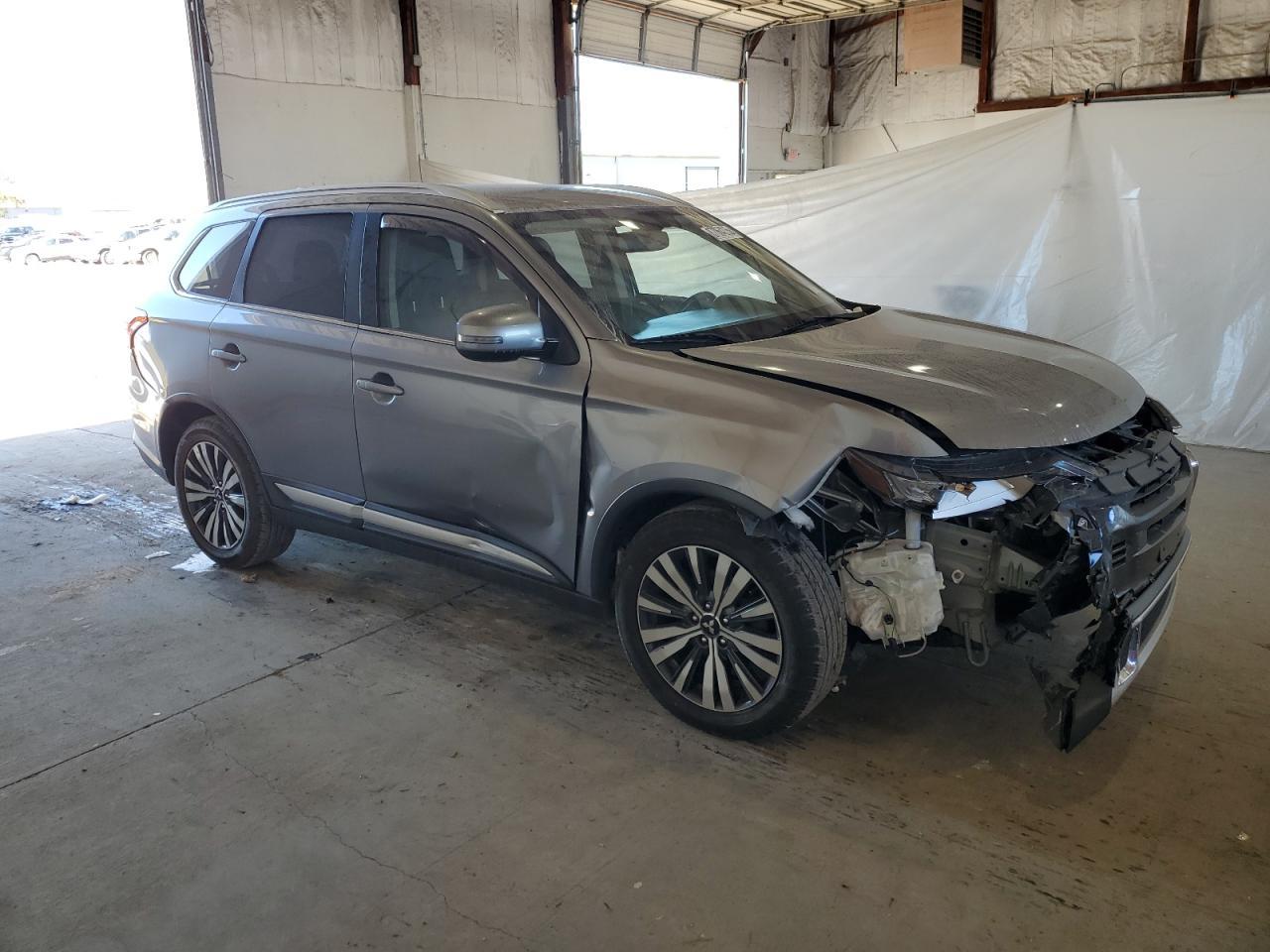 2019 MITSUBISHI outlander