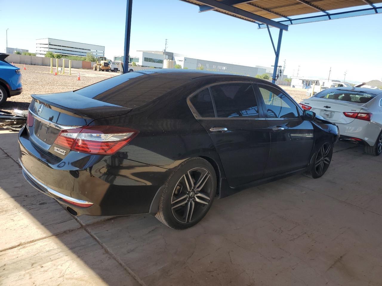 2017 HONDA ACCORD