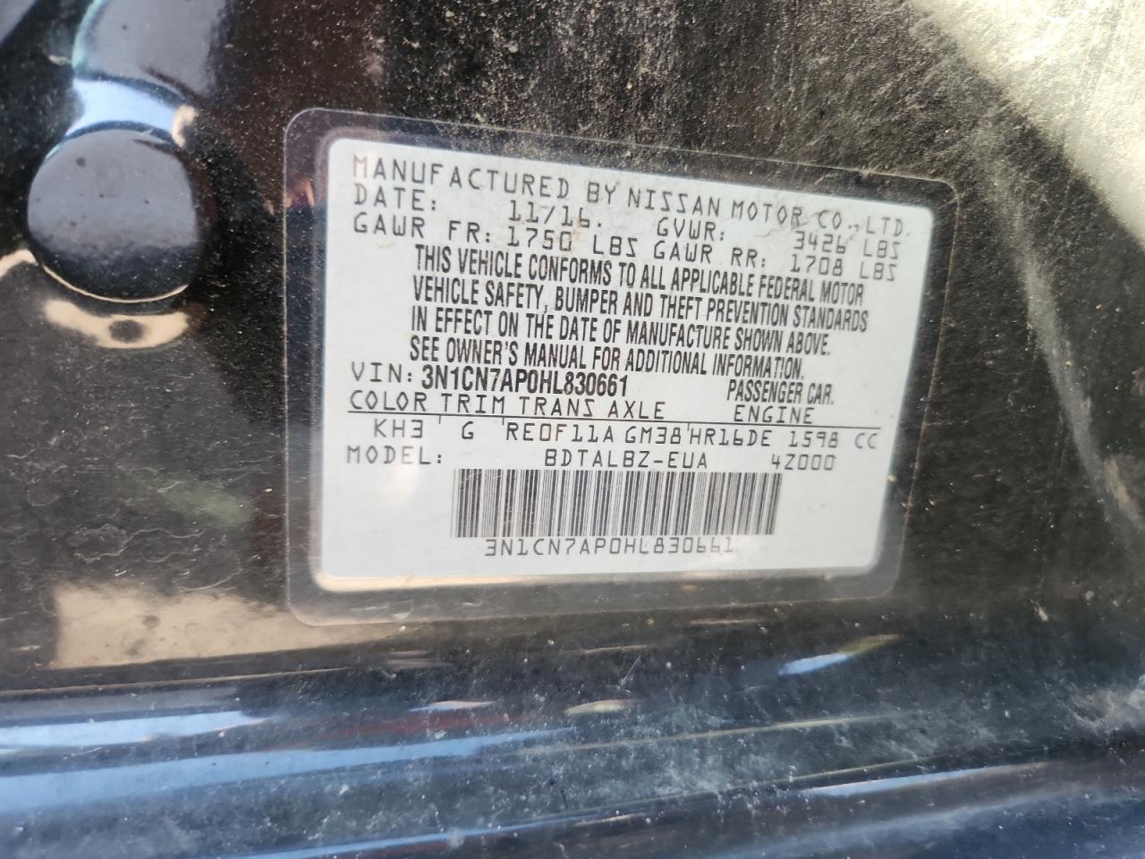 2017 NISSAN VERSA