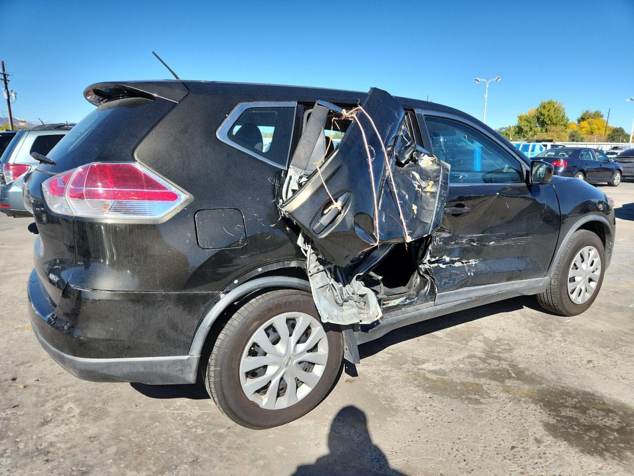 2016 NISSAN ROGUE