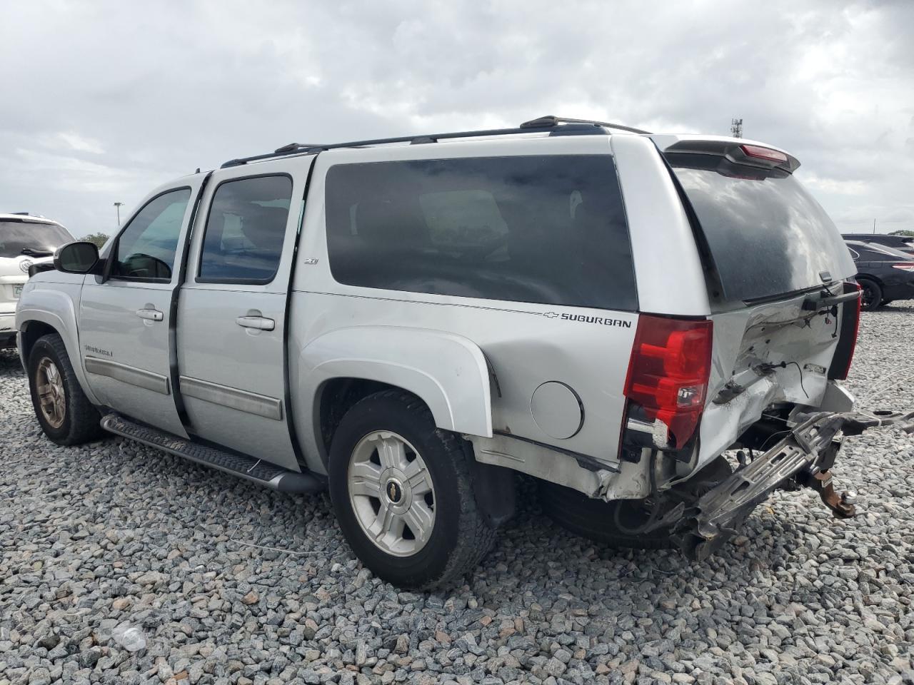 2011 CHEVROLET Suburban