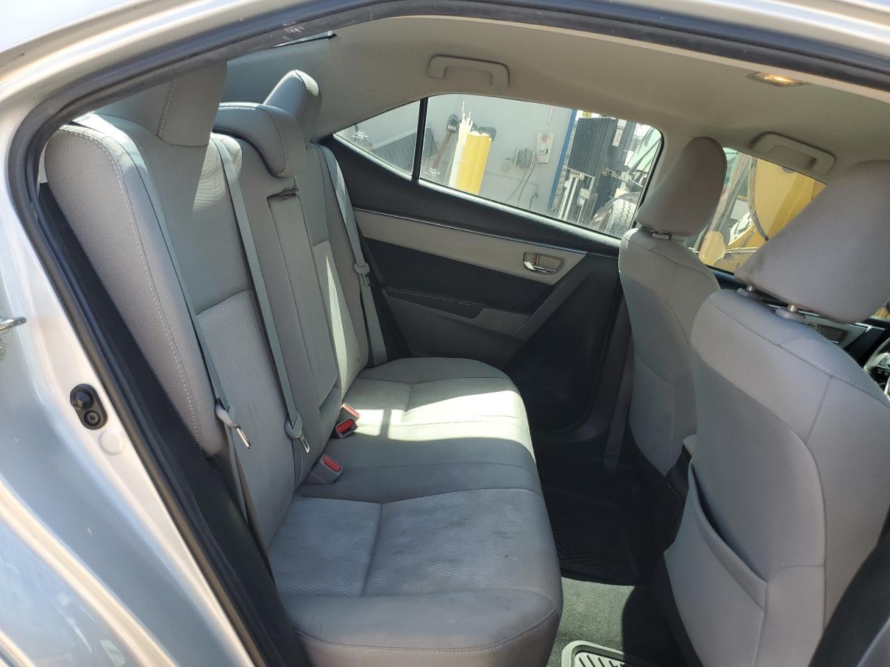 2015 TOYOTA COROLLA