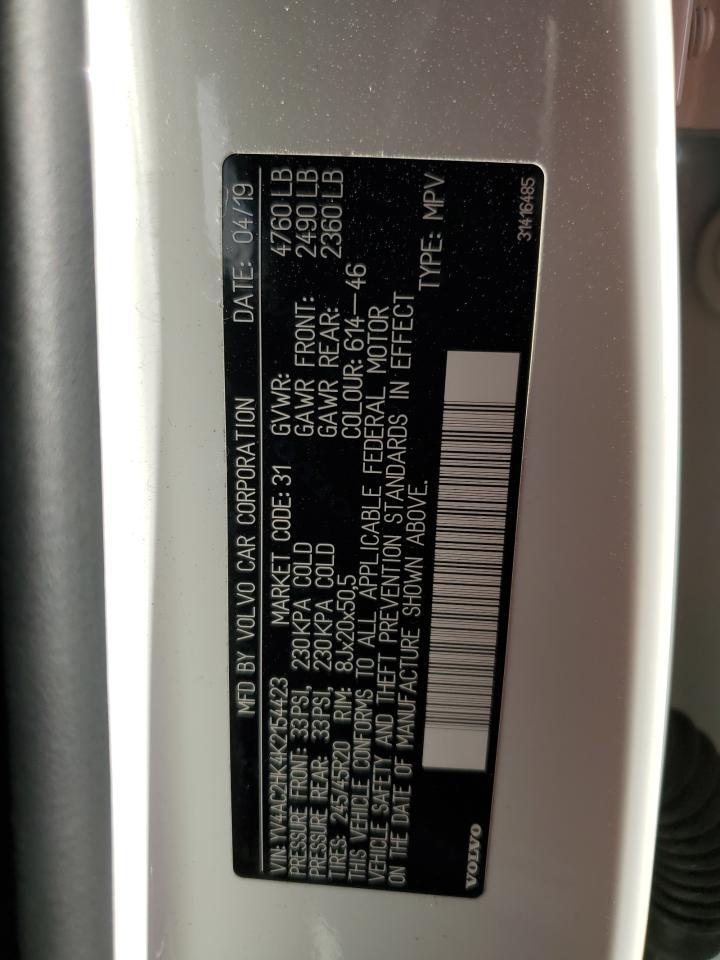 2019 VOLVO XC40