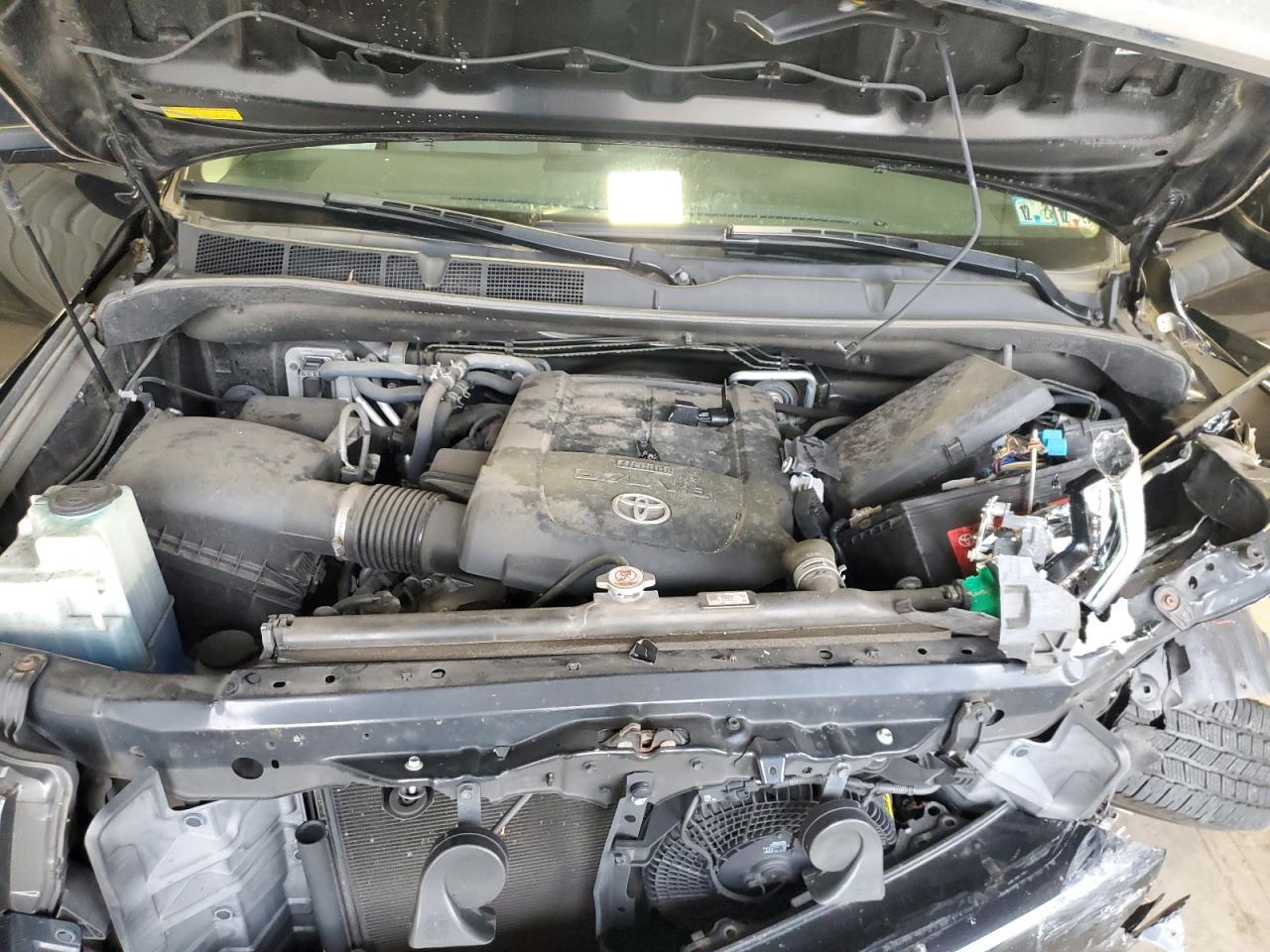 2019 TOYOTA Sequoia