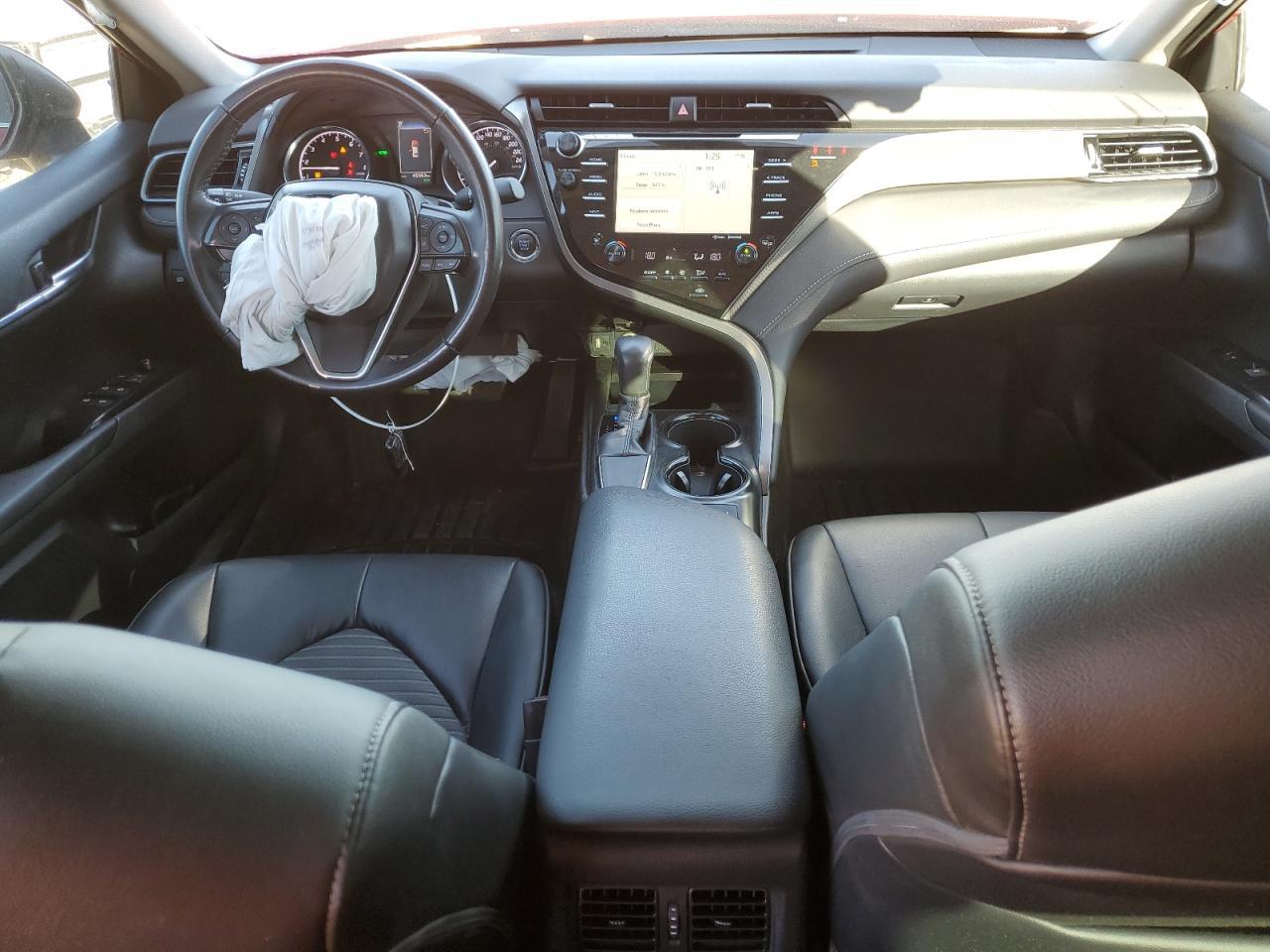 2019 TOYOTA CAMRY