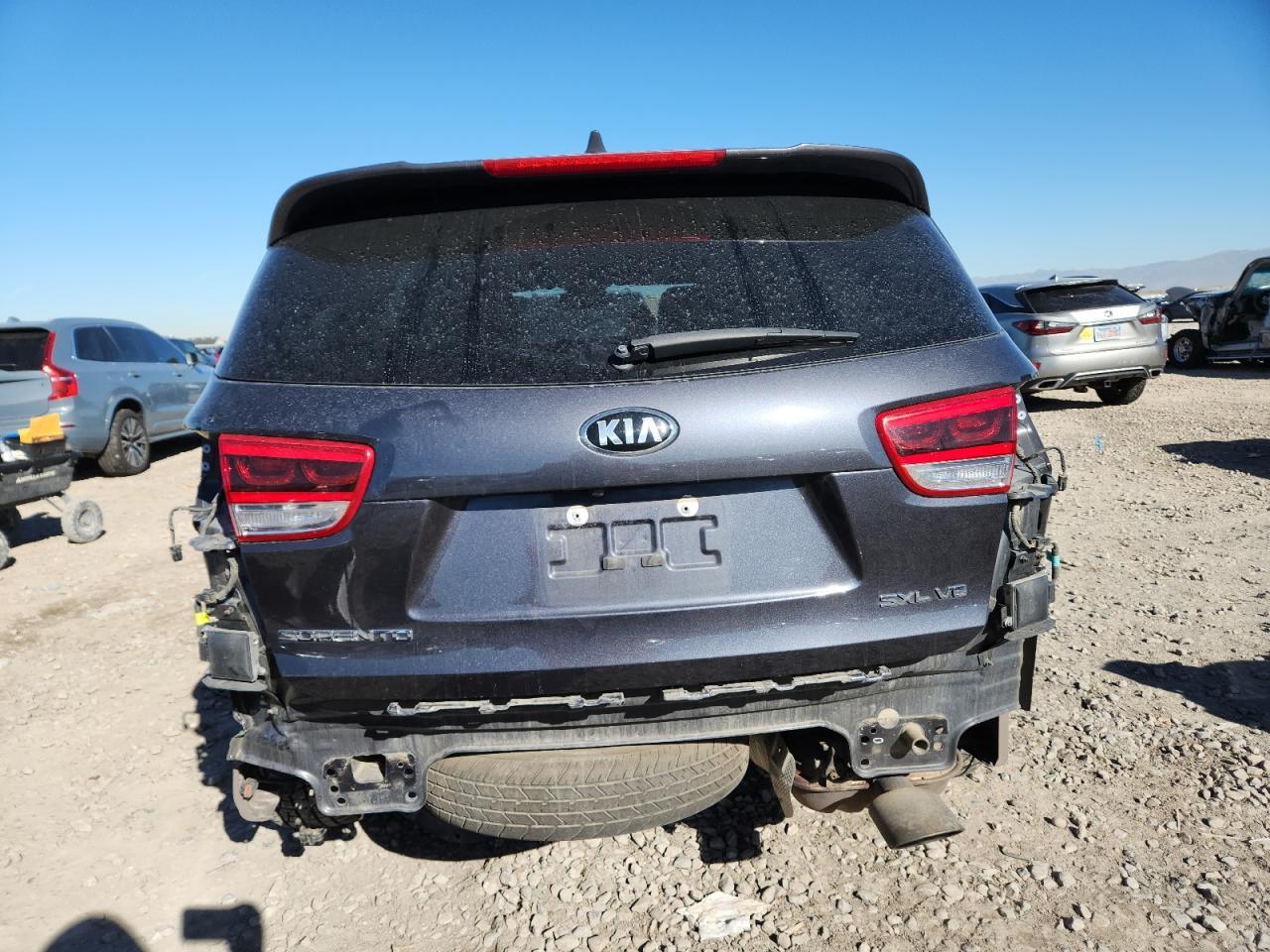 2017 KIA SORENTO