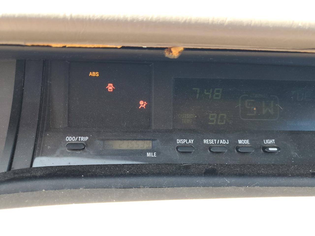 2004 TOYOTA Avalon