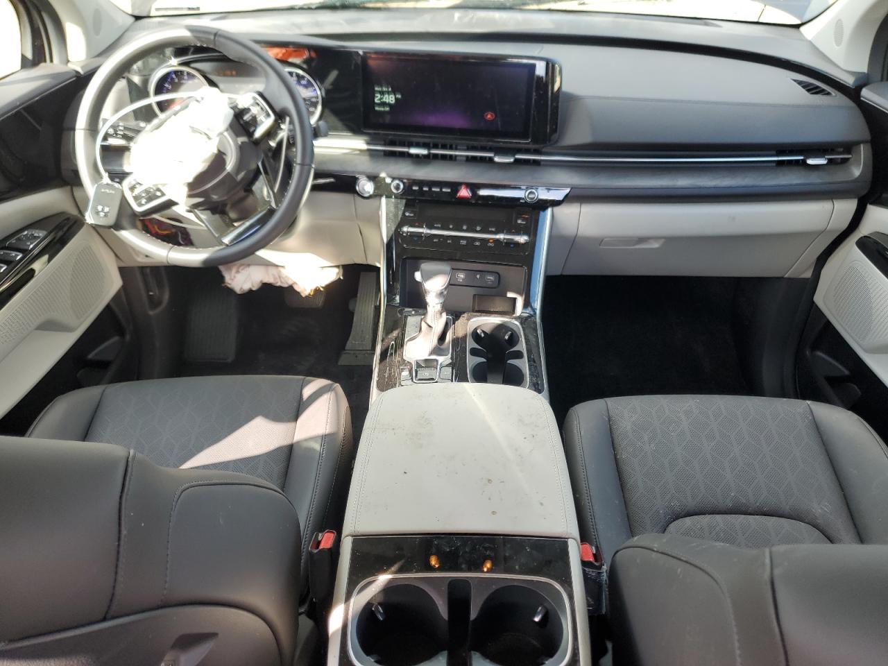2024 KIA Carnival