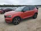 2019 VOLVO XC40