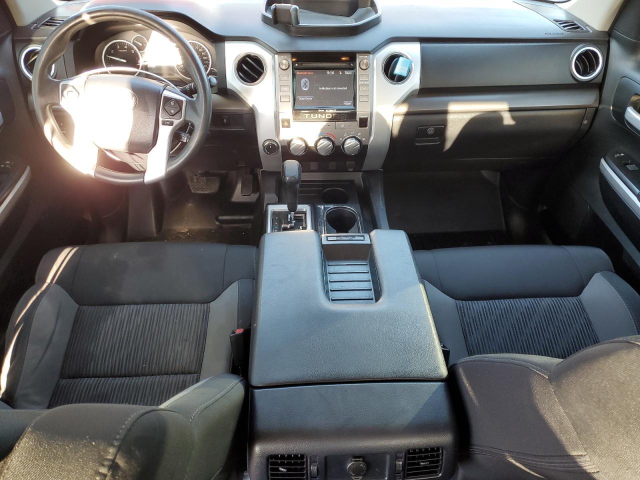 2017 TOYOTA TUNDRA