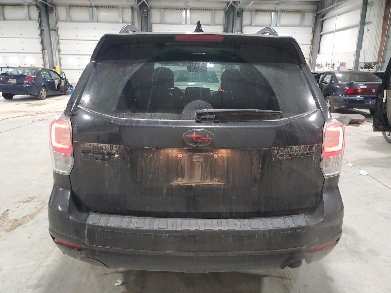 2018 SUBARU FORESTER