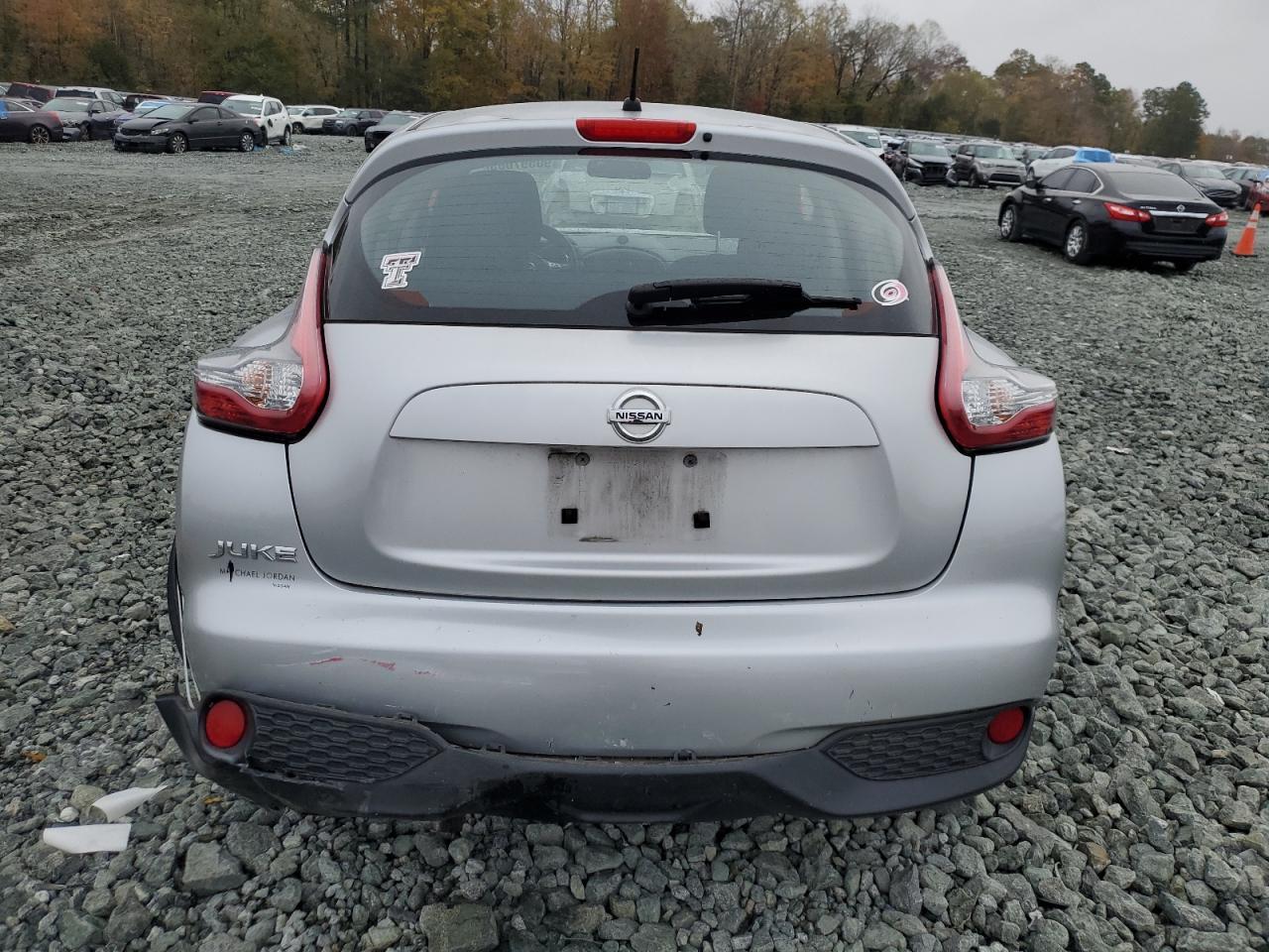 2015 NISSAN Juke
