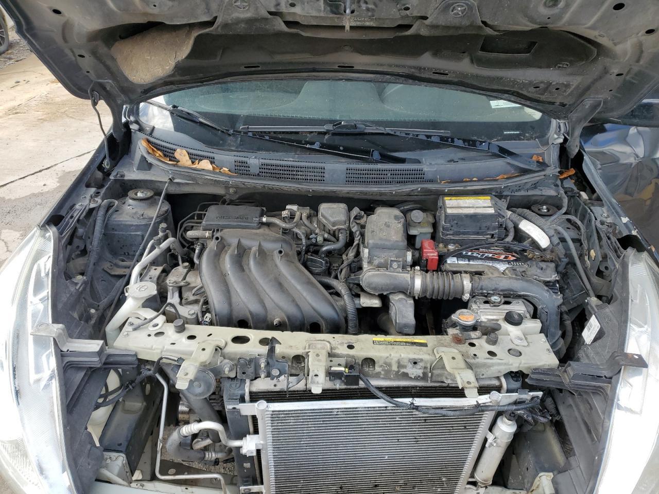 2015 NISSAN VERSA