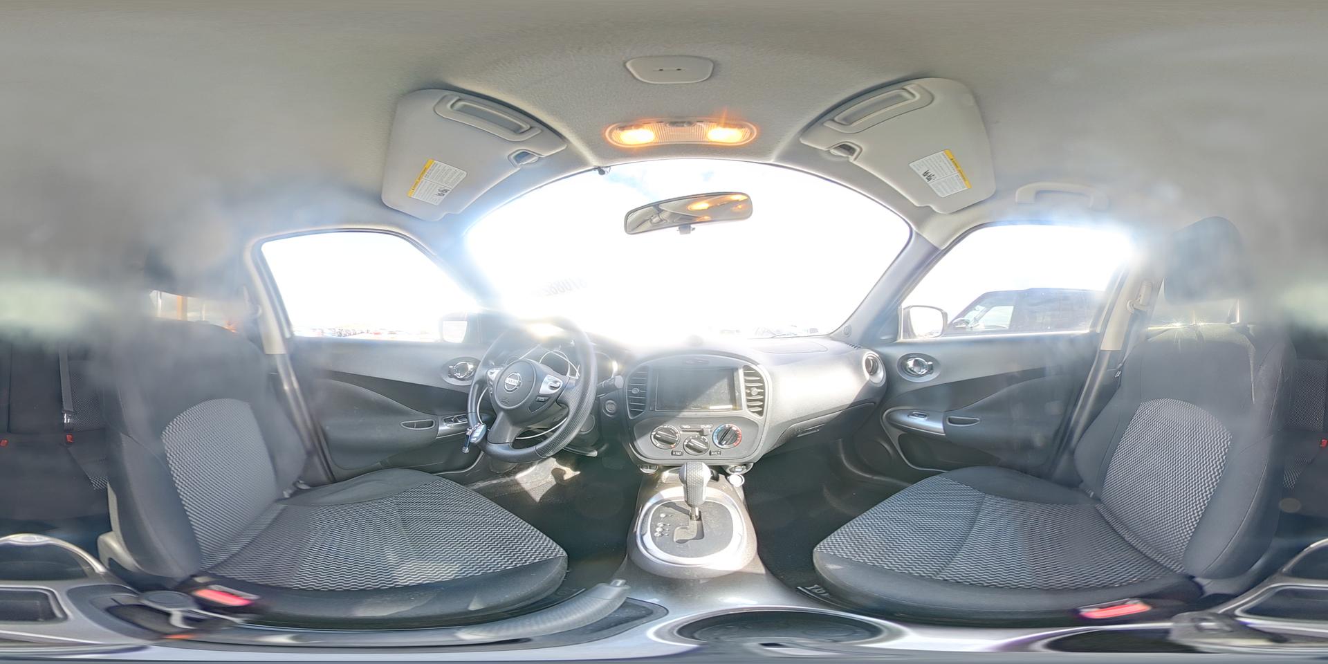 2015 NISSAN Juke