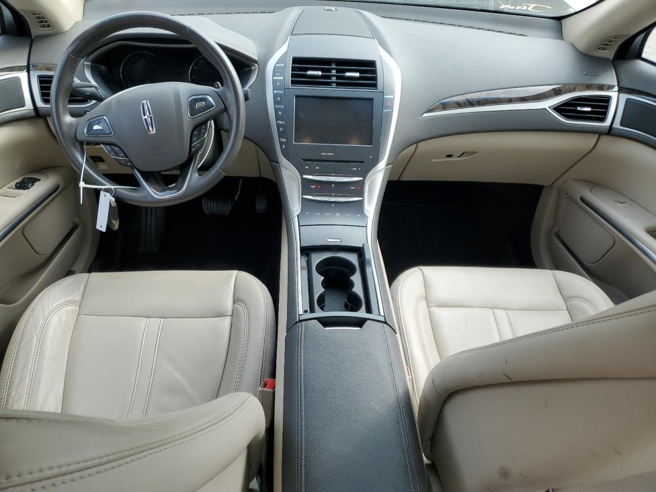 2016 LINCOLN MKZ