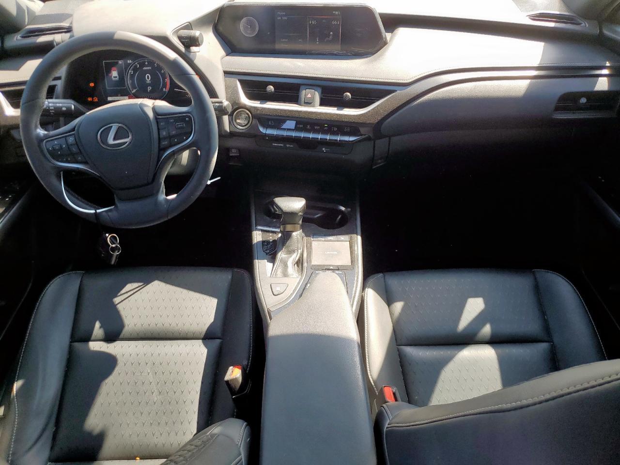 2022 LEXUS Ux