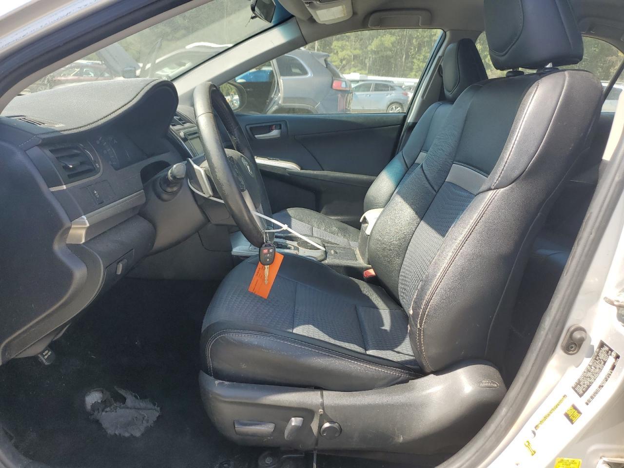 2014 TOYOTA CAMRY