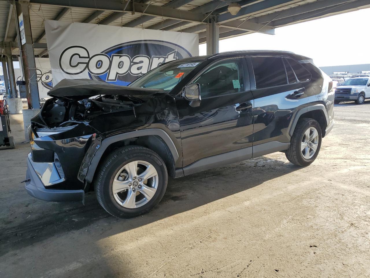 2019 TOYOTA RAV4