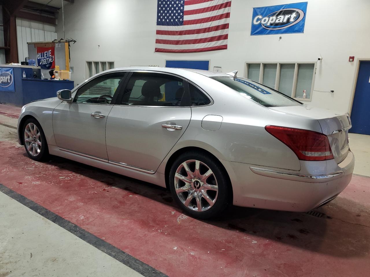 2012 HYUNDAI Equus