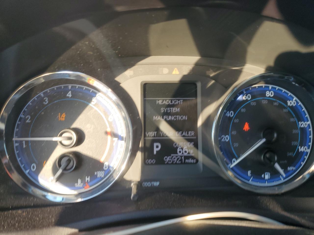 2018 TOYOTA COROLLA