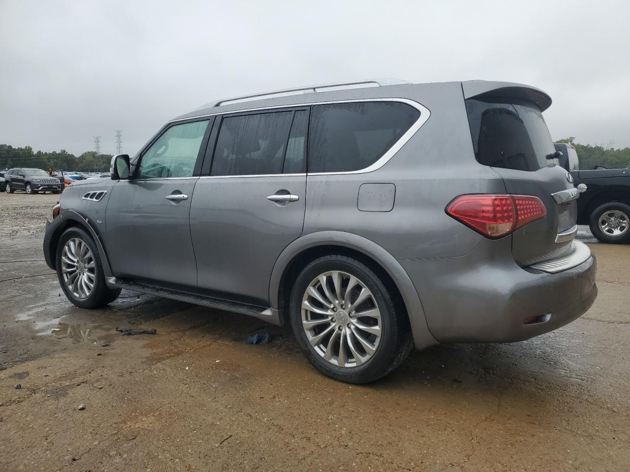 2016 INFINITI QX80