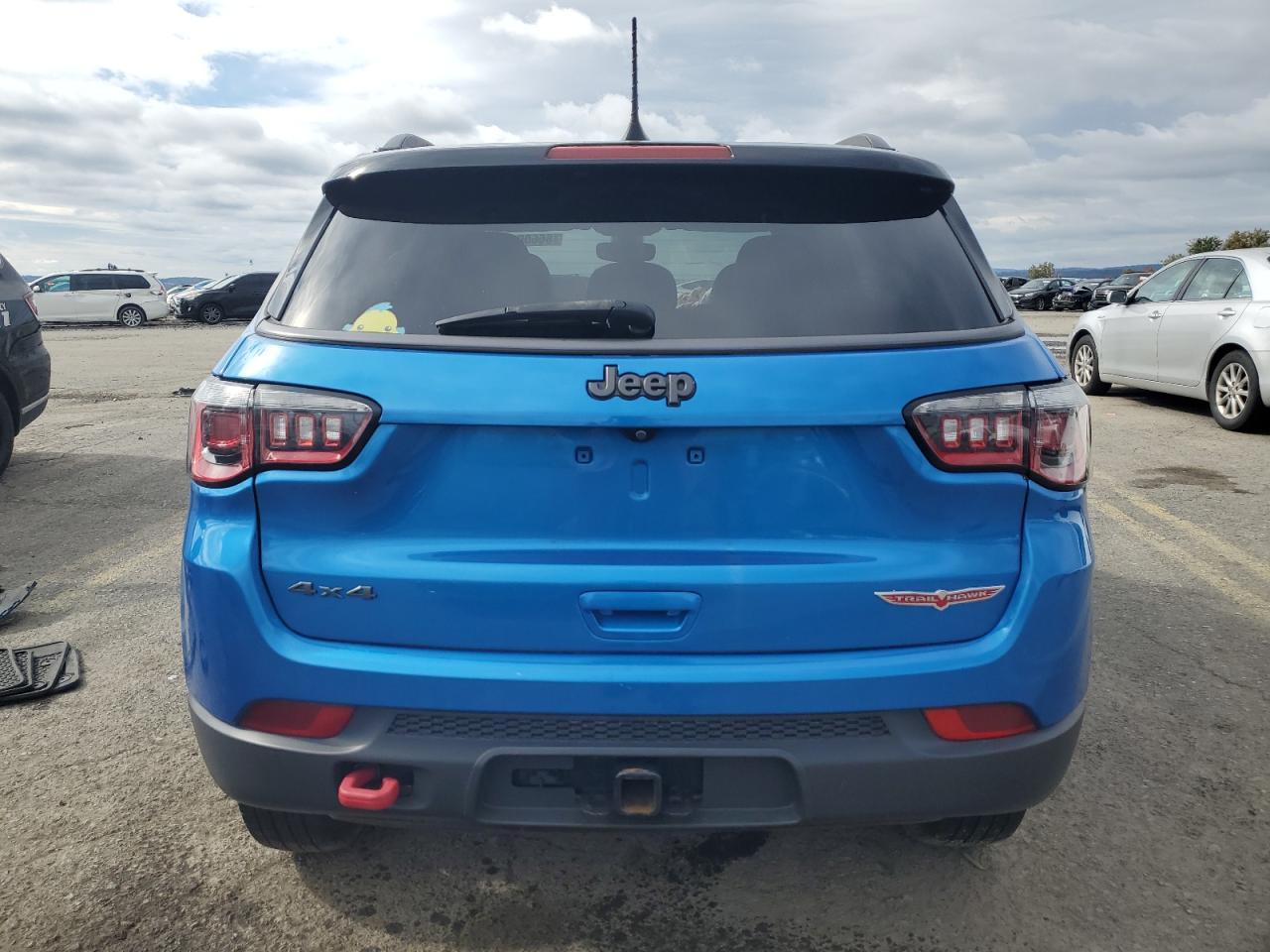2020 JEEP Compass