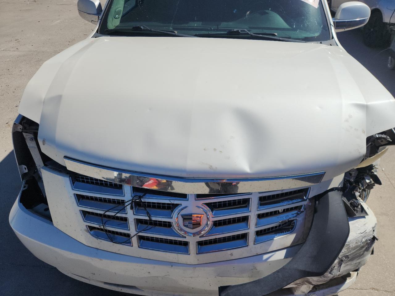 2008 CADILLAC ESCALADE