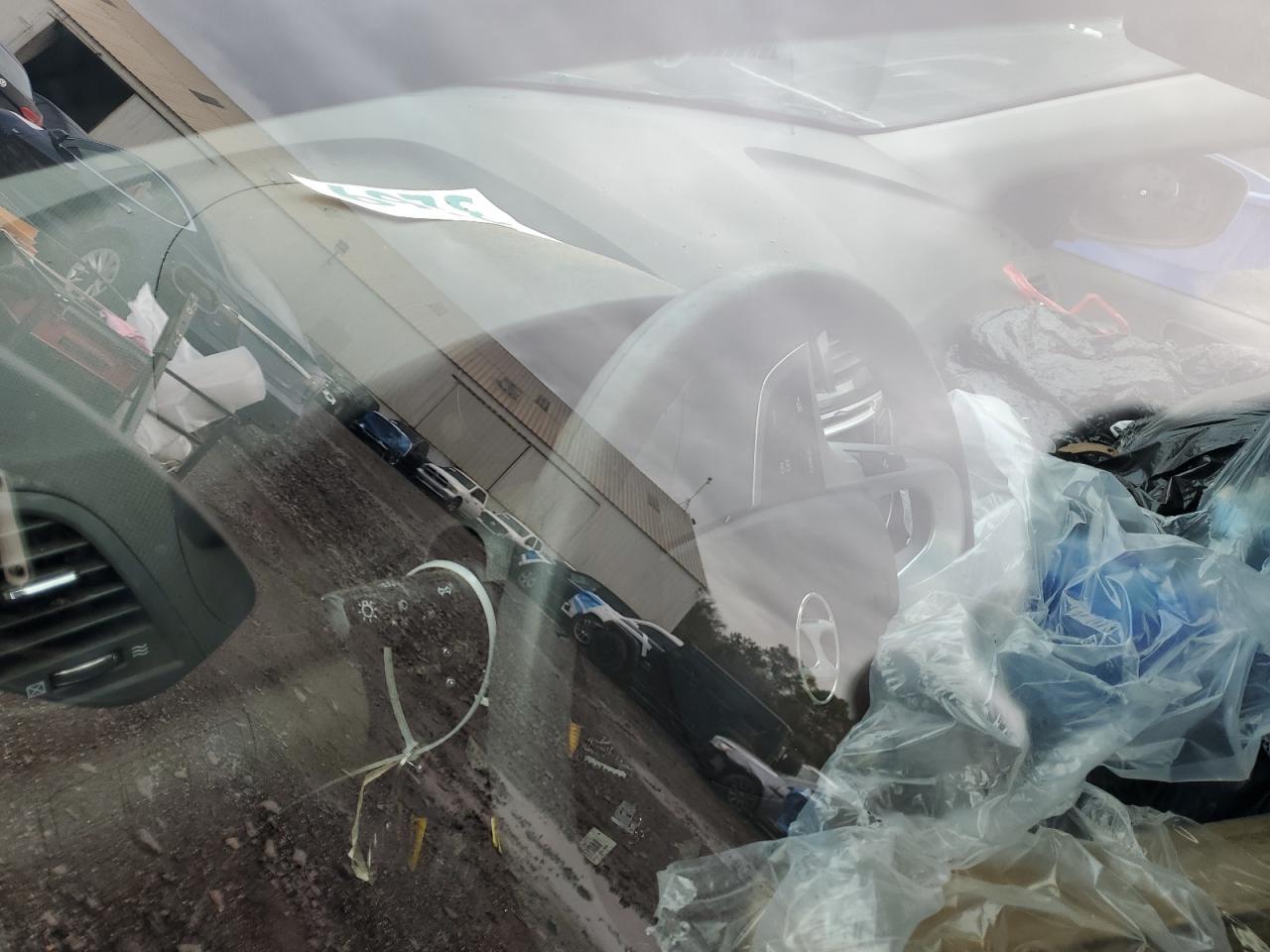 2012 HYUNDAI ACCENT