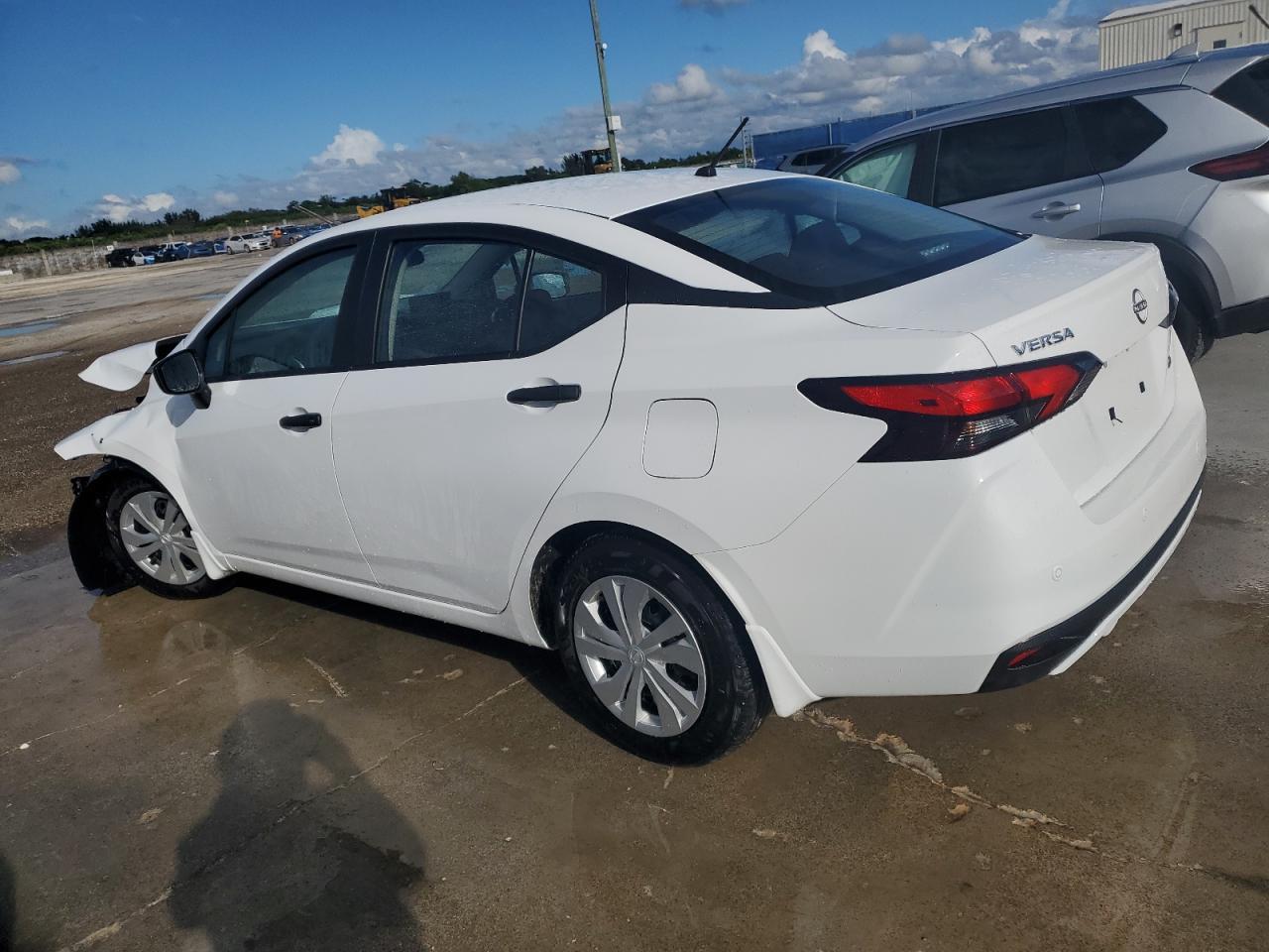 2025 NISSAN VERSA
