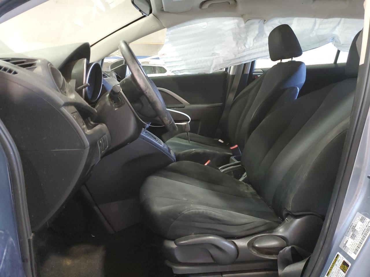 2013 MAZDA 5