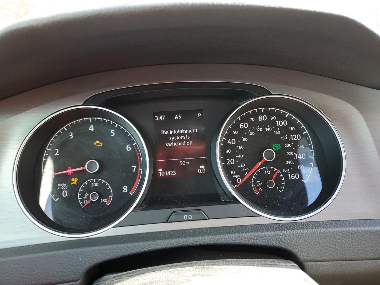 2016 VOLKSWAGEN GOLF