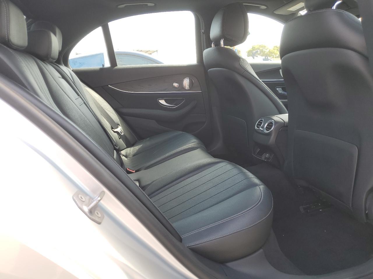 2017 MERCEDES-BENZ E-Class