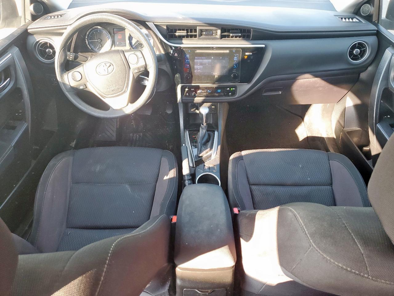 2017 TOYOTA COROLLA