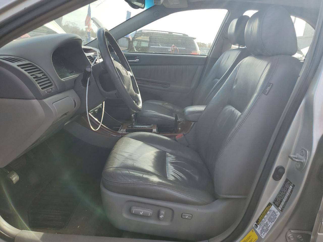 2004 TOYOTA CAMRY