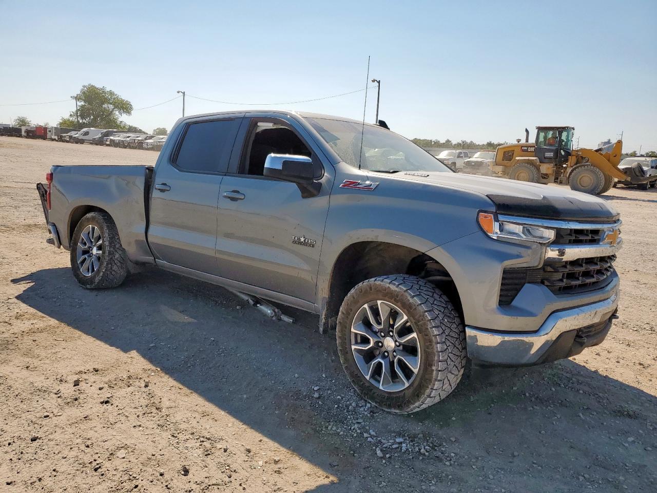 2024 CHEVROLET Silverado