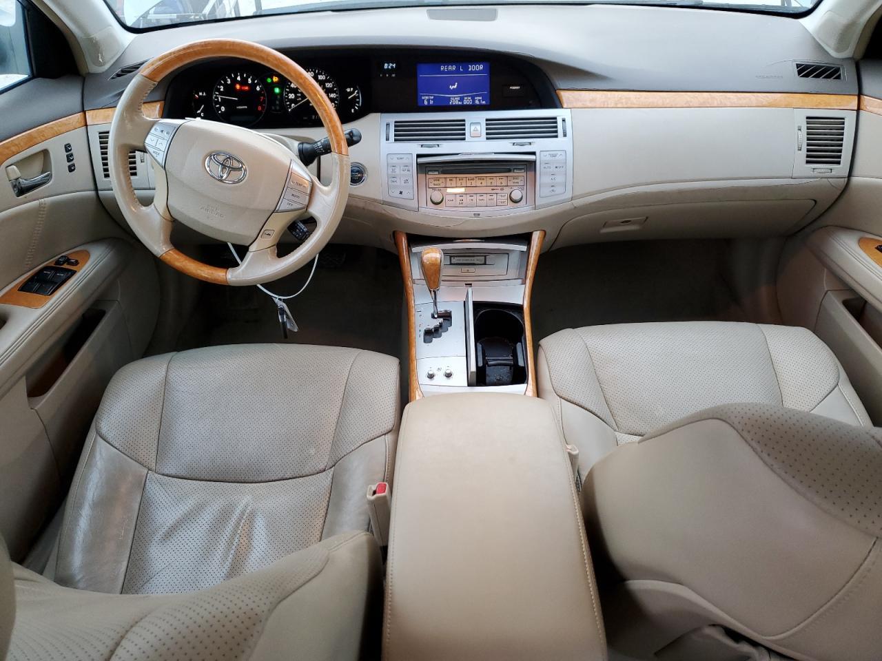 2006 TOYOTA Avalon