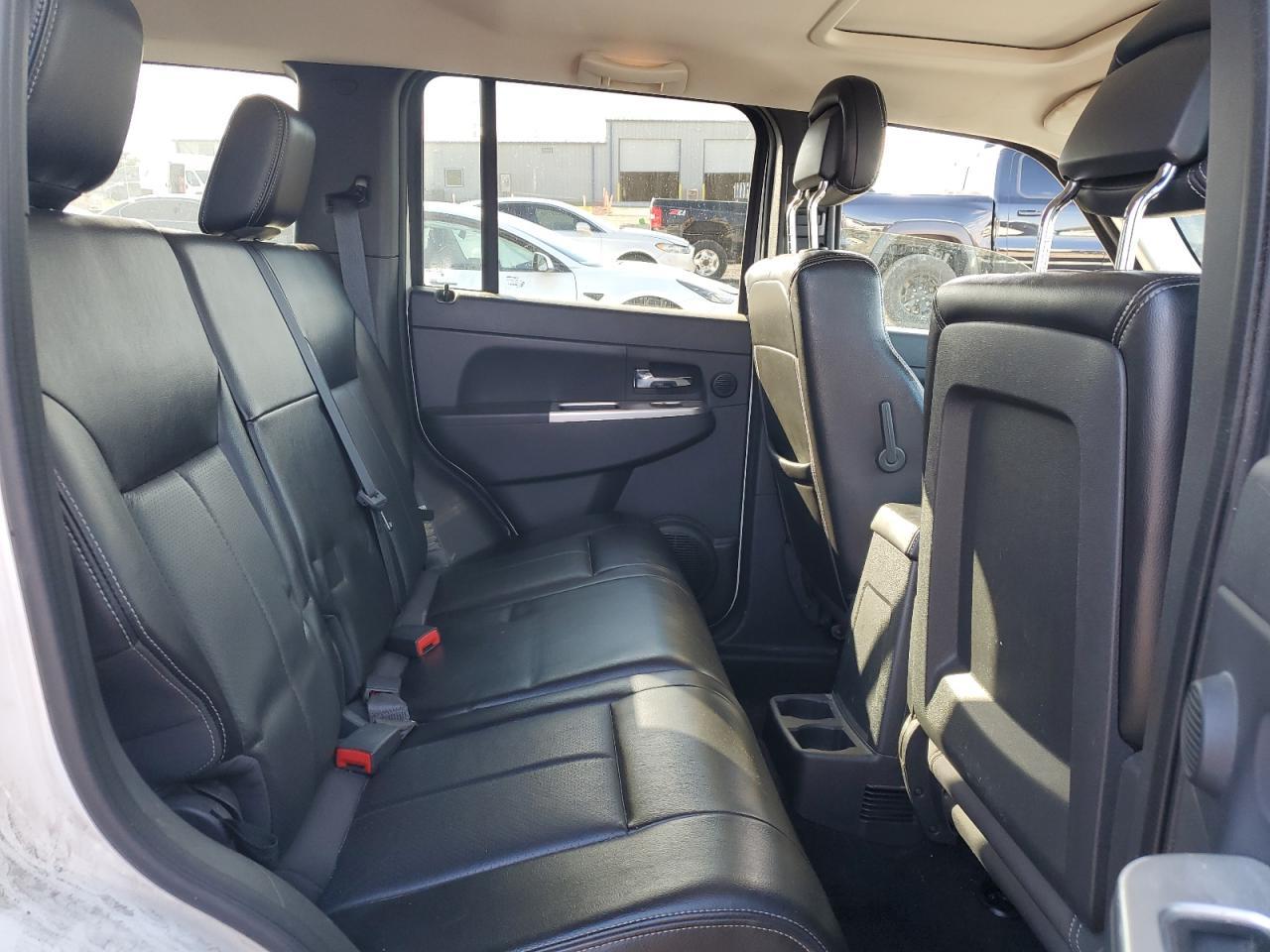 2010 JEEP Liberty