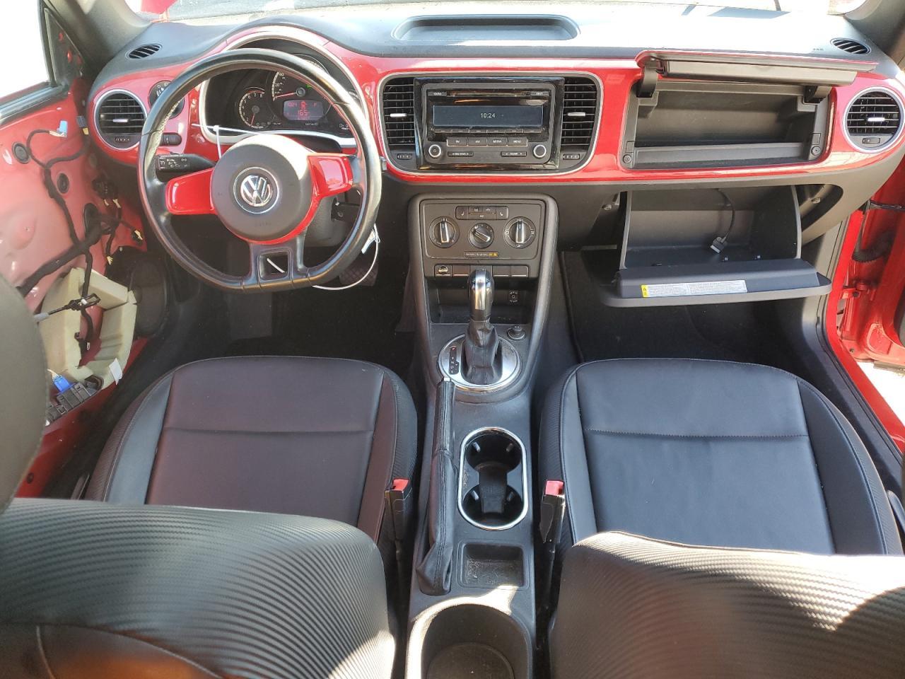 2013 VOLKSWAGEN Beetle