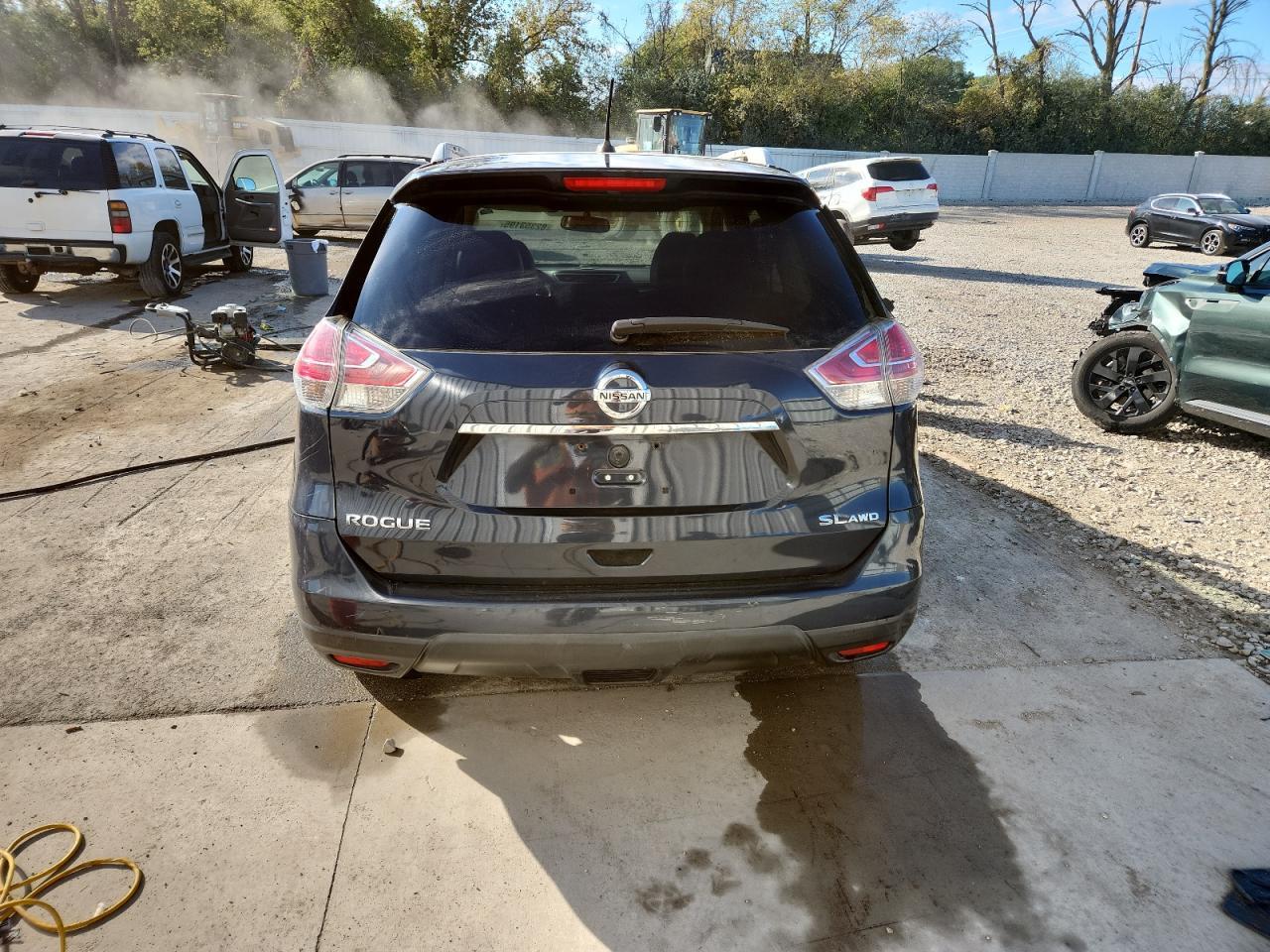 2016 NISSAN ROGUE