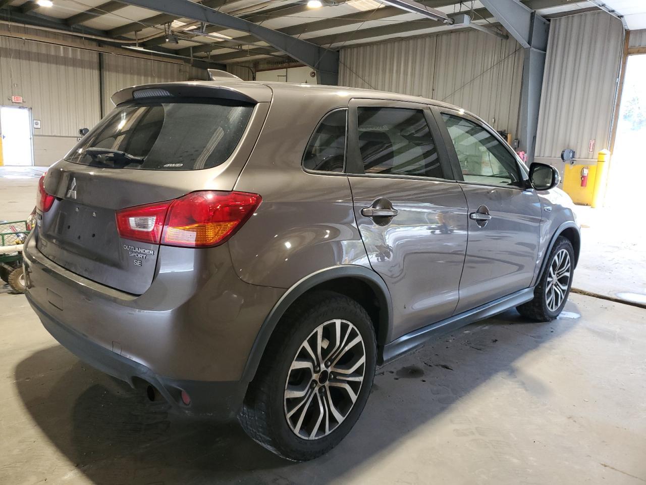 2017 MITSUBISHI Outlander Sport