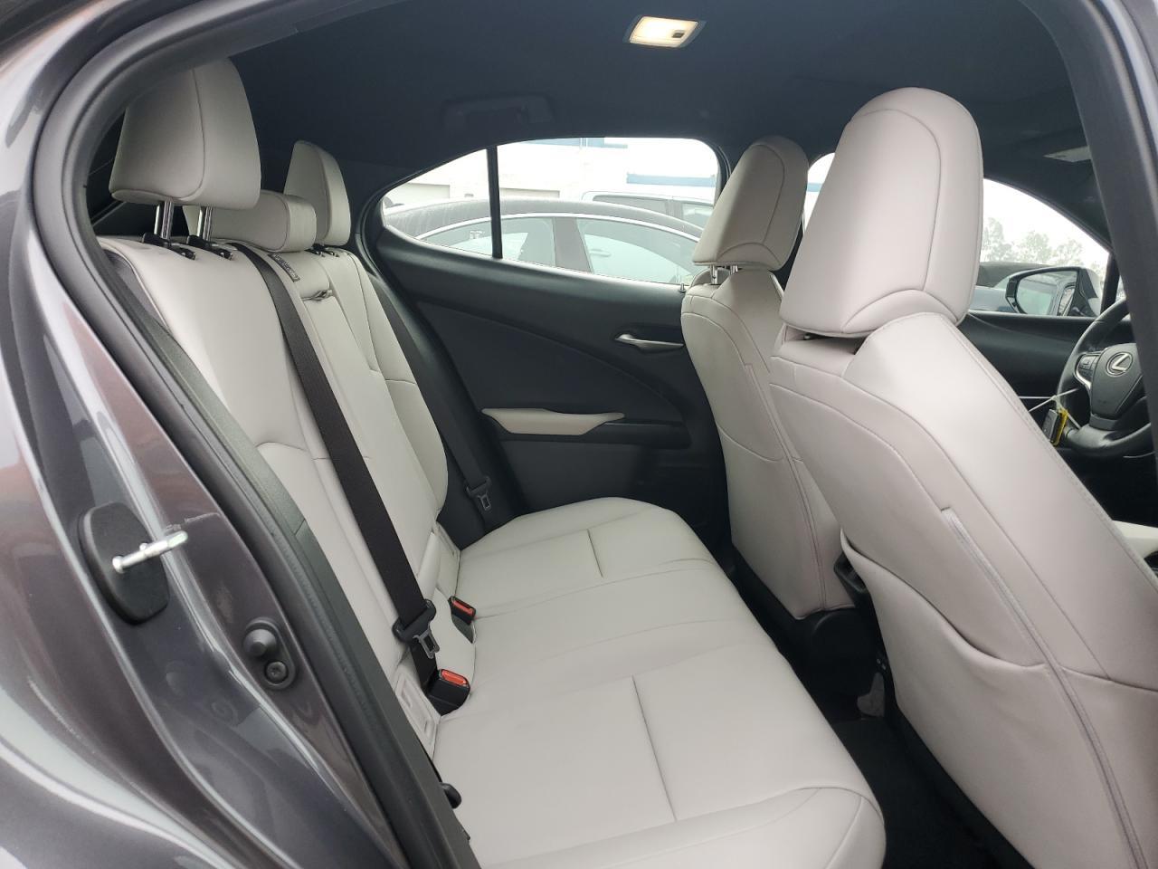 2023 LEXUS UX 250H