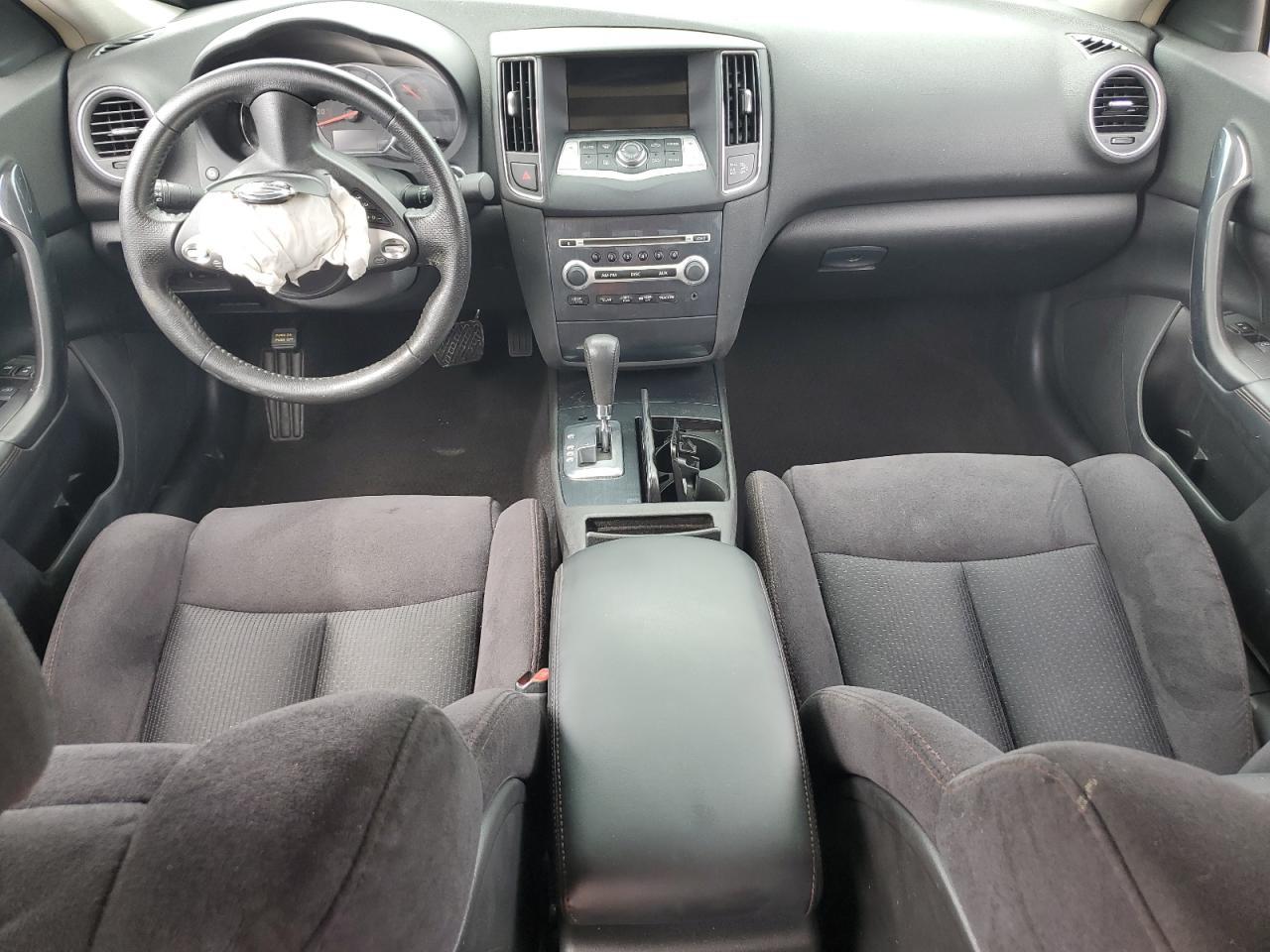 2013 NISSAN Maxima