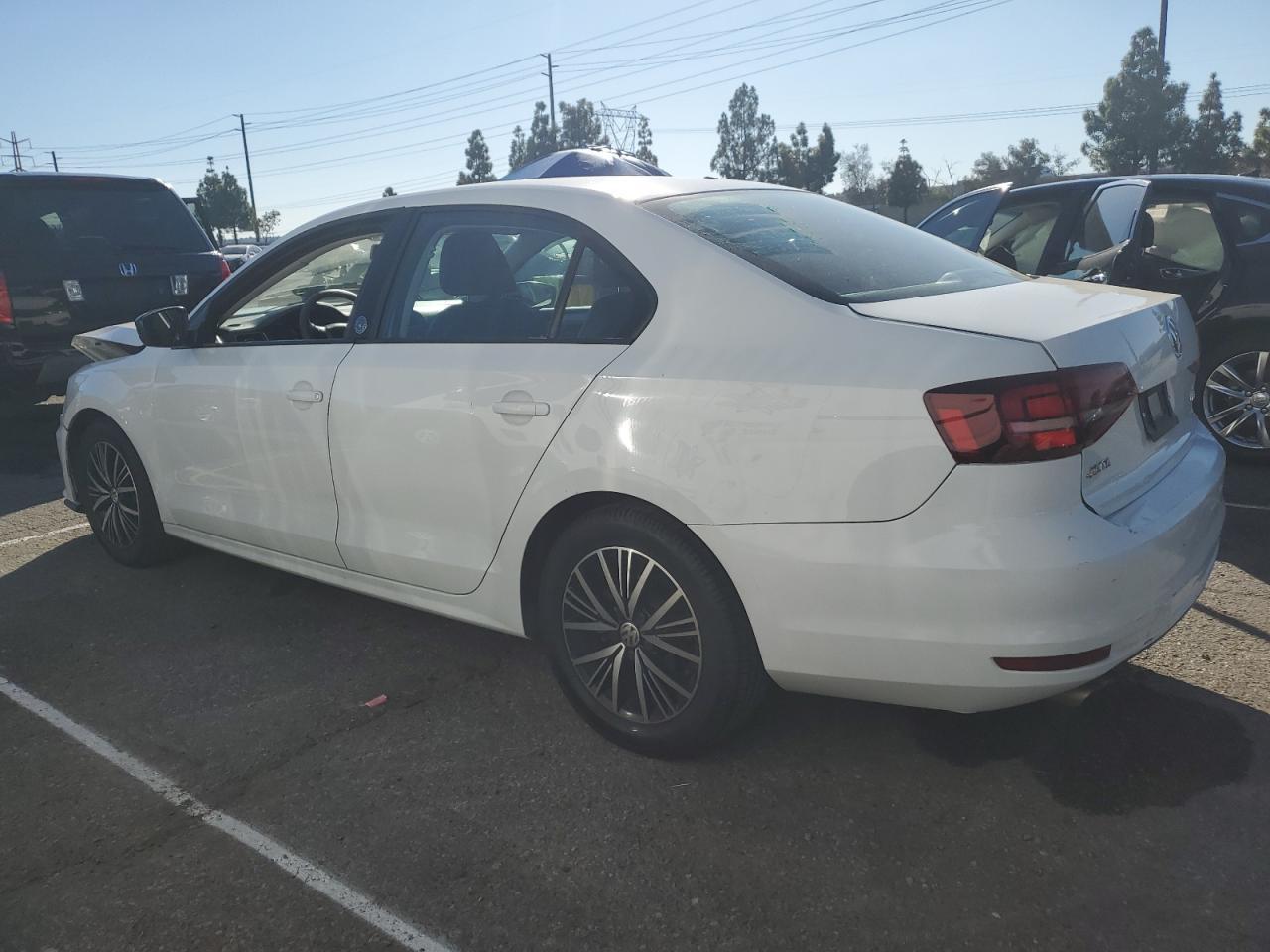 2018 VOLKSWAGEN JETTA
