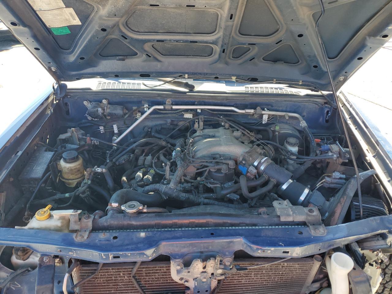 2002 NISSAN Frontier