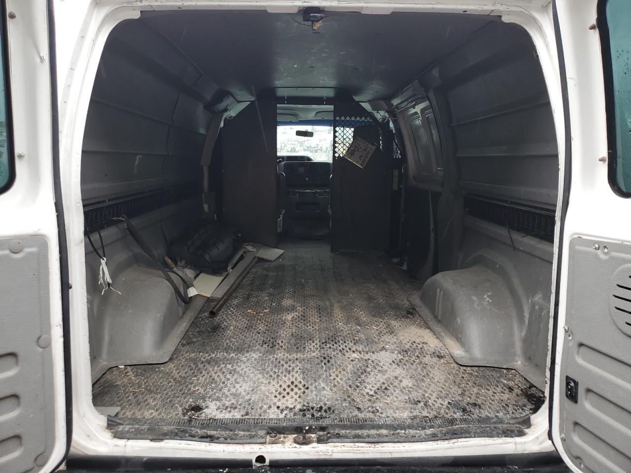 2010 FORD ECONOLINE