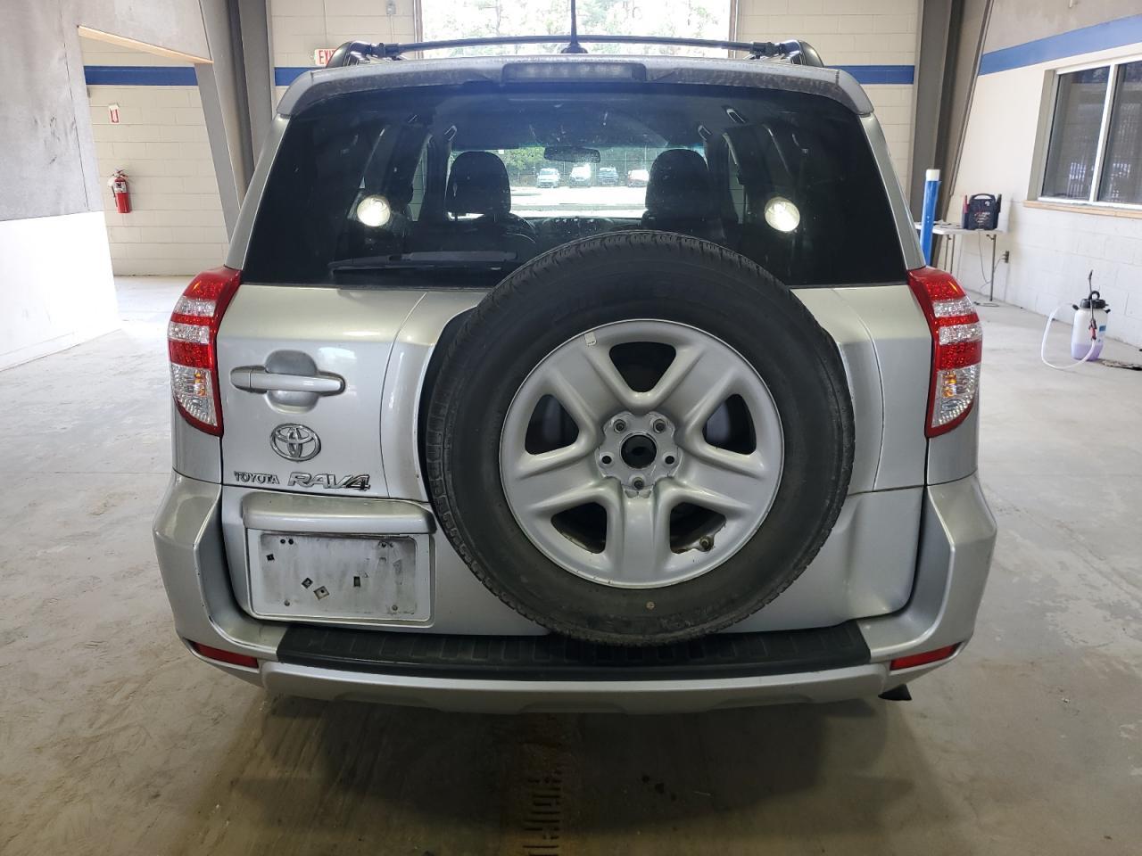 2009 TOYOTA RAV4